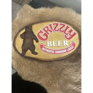 Vintage GRIZZLY Beer~Authentic Canadian Lager Plastic Beer Sign; Van Munching